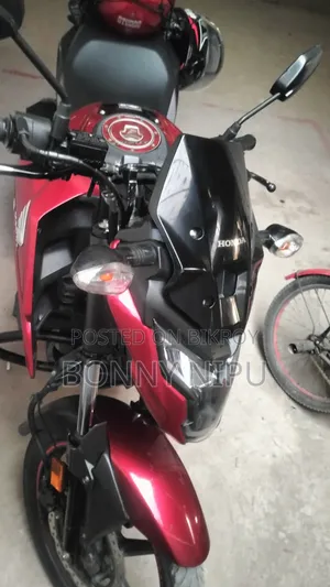 Honda X-Blade 160 2021 Red