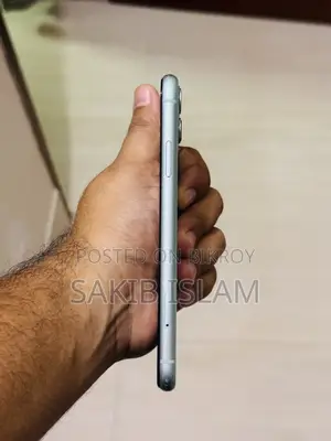 Apple iPhone 11 64 GB Green