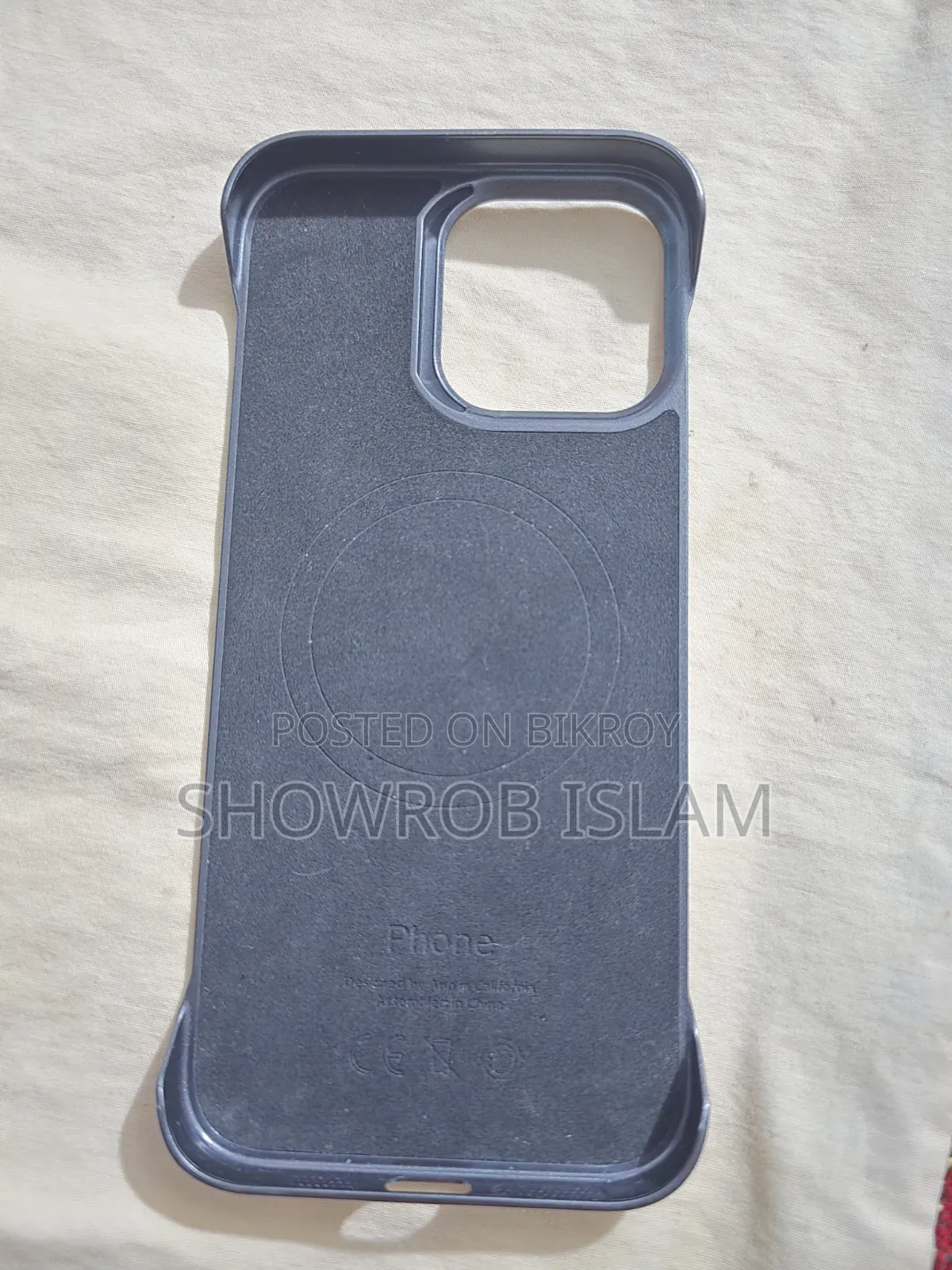 আই ফোন ১৬ প্রো ম্যাক্স প্রিমিয়াম ইউজ কভার