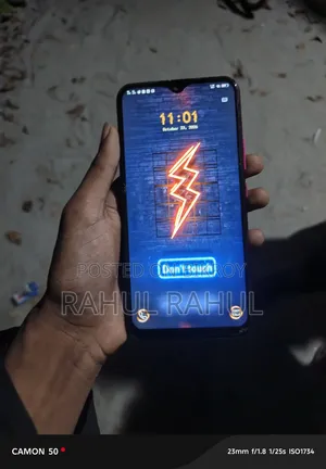 Vivo Y11 32 GB Red