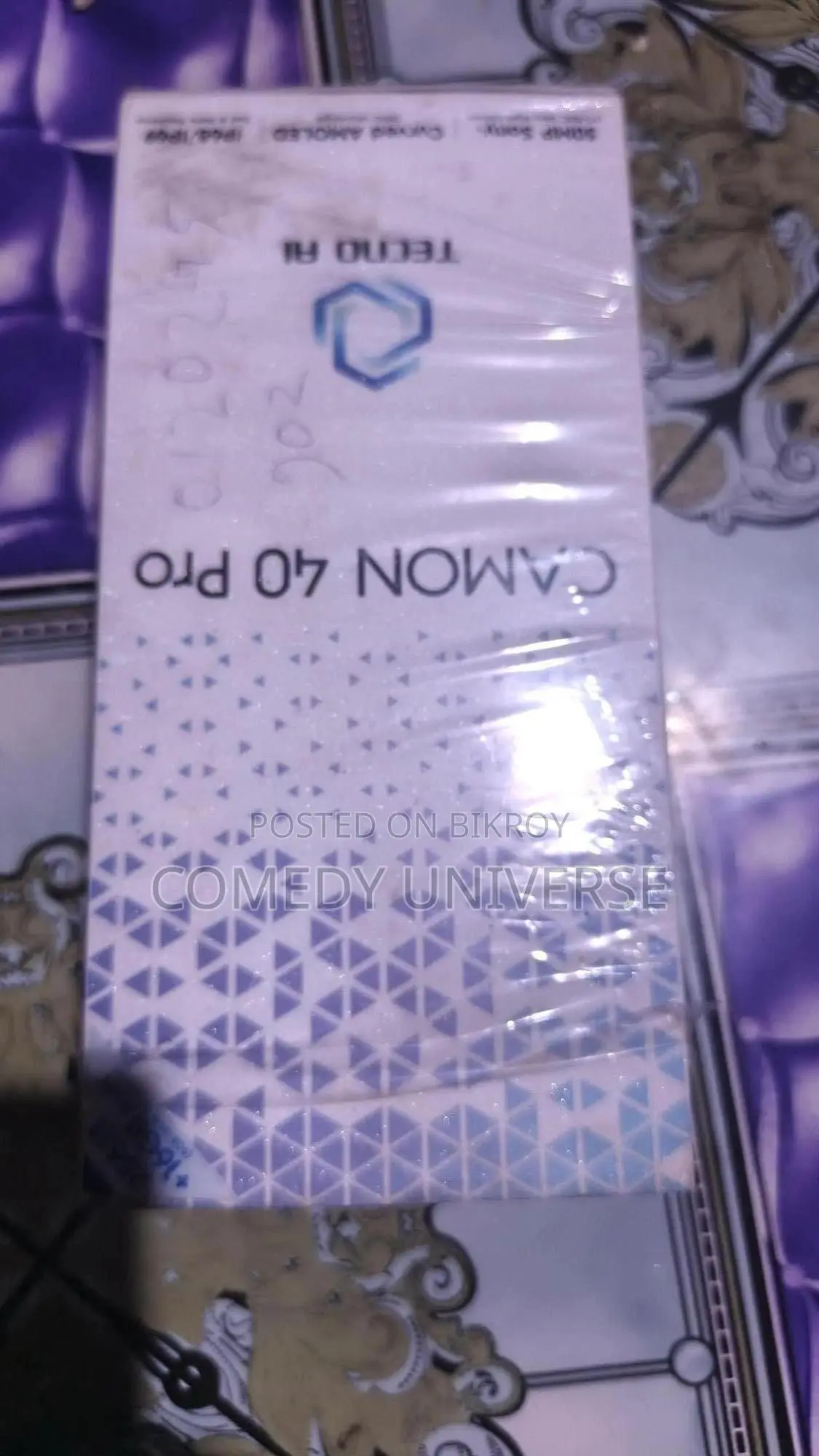 টেকনো ক্যামন ৪০ প্রো ৪জি ২৫৬ জিবি ব্ল্যাক