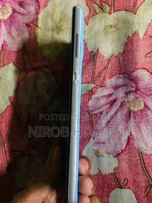 স্যামসাং গ্যালাক্সি এ৫২এস ৫জি ১২৮ জিবি নীল
