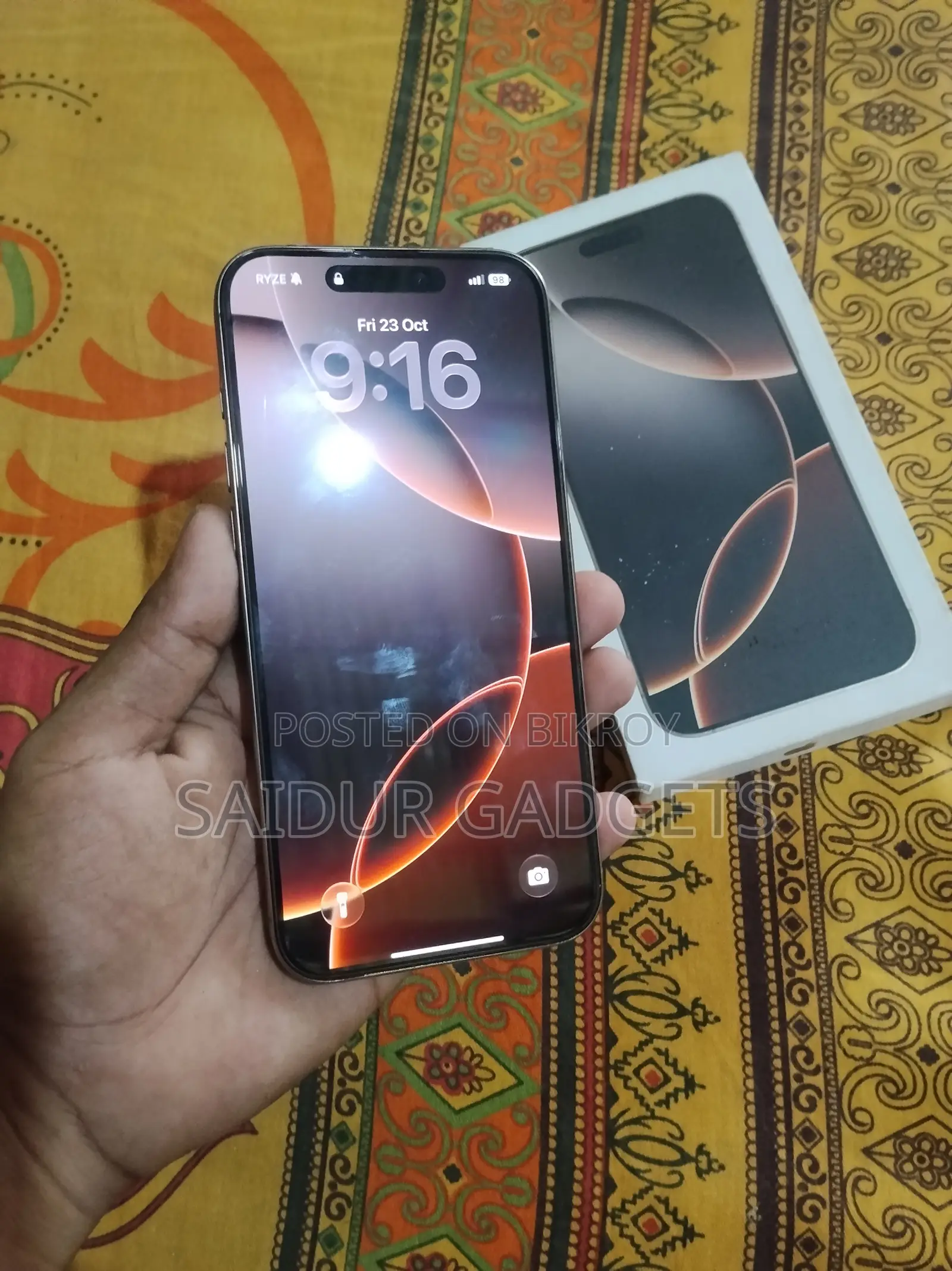 অ্যাপল আইফোন ১৬ প্রো ম্যাক্স ২৫৬ জিবি গোল্ড