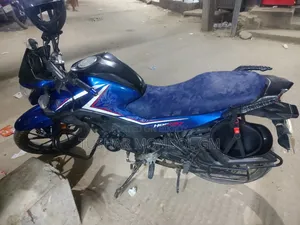 Honda Hornet 2017 Blue