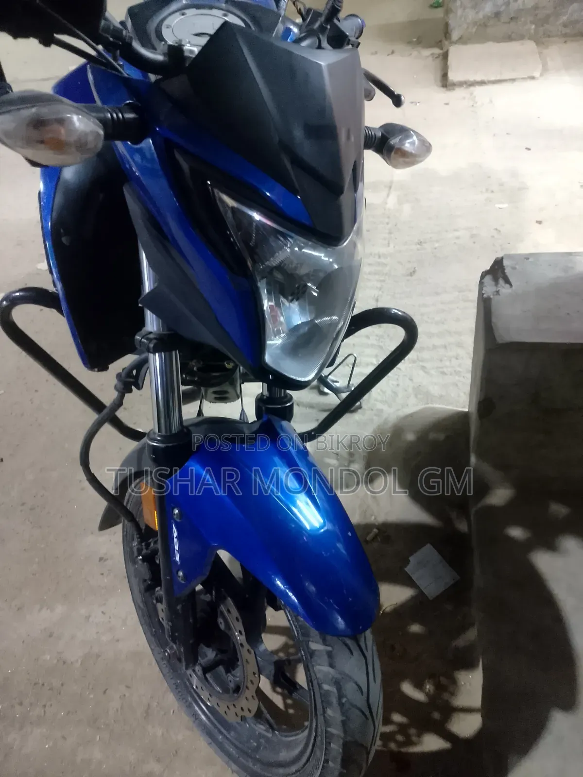 Honda Hornet 2017 Blue