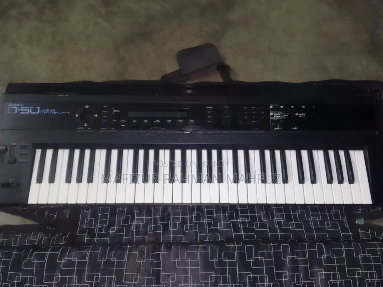 Roland D-50
