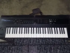 Roland D-50