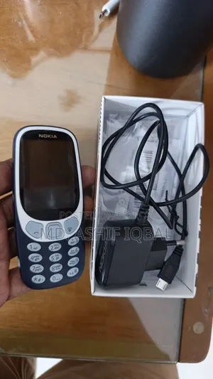 নোকিয়া ৩৩১০ ব্ল্যাক