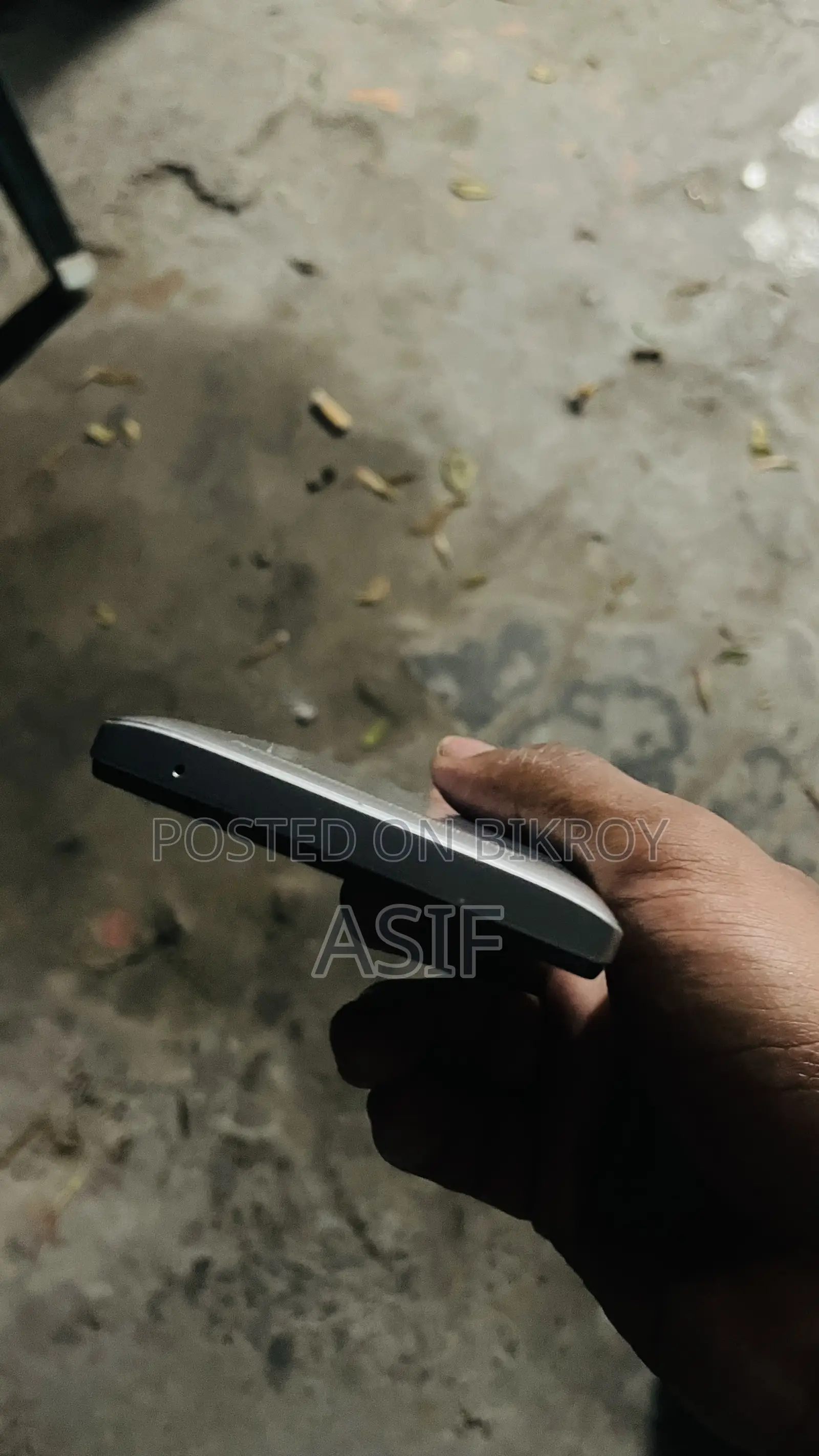 ওয়ালটন ৩২ জিবি সাদা
