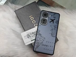 iQOO 256 GB Black