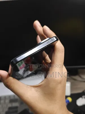 iQOO 256 GB Black