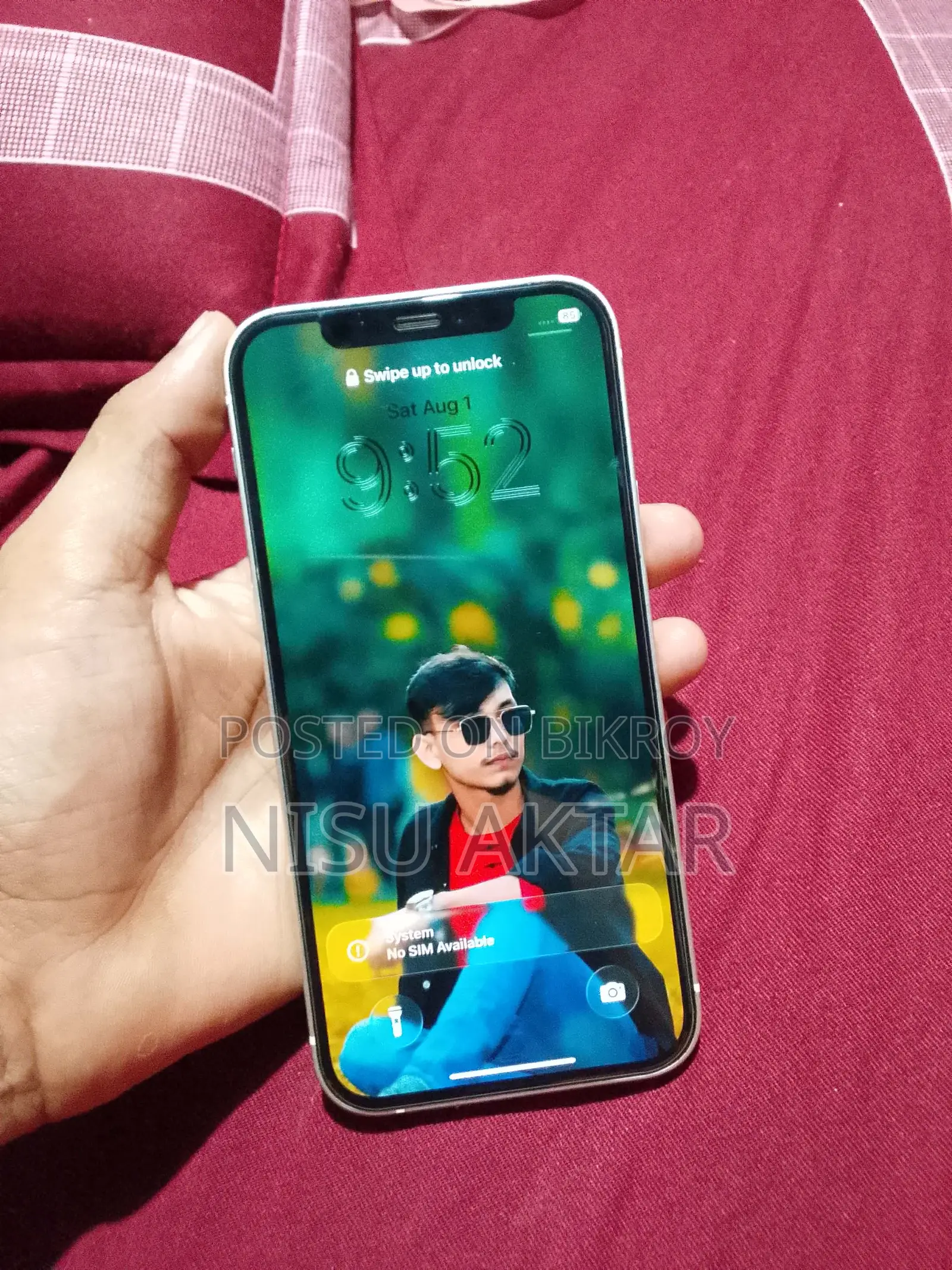 অ্যাপল আইফোন ১২ ১২৮ জিবি হোয়াইট