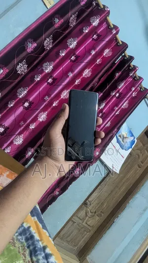 স্যামসাং গ্যালাক্সি এস২০ ১২৮ জিবি ব্ল্যাক