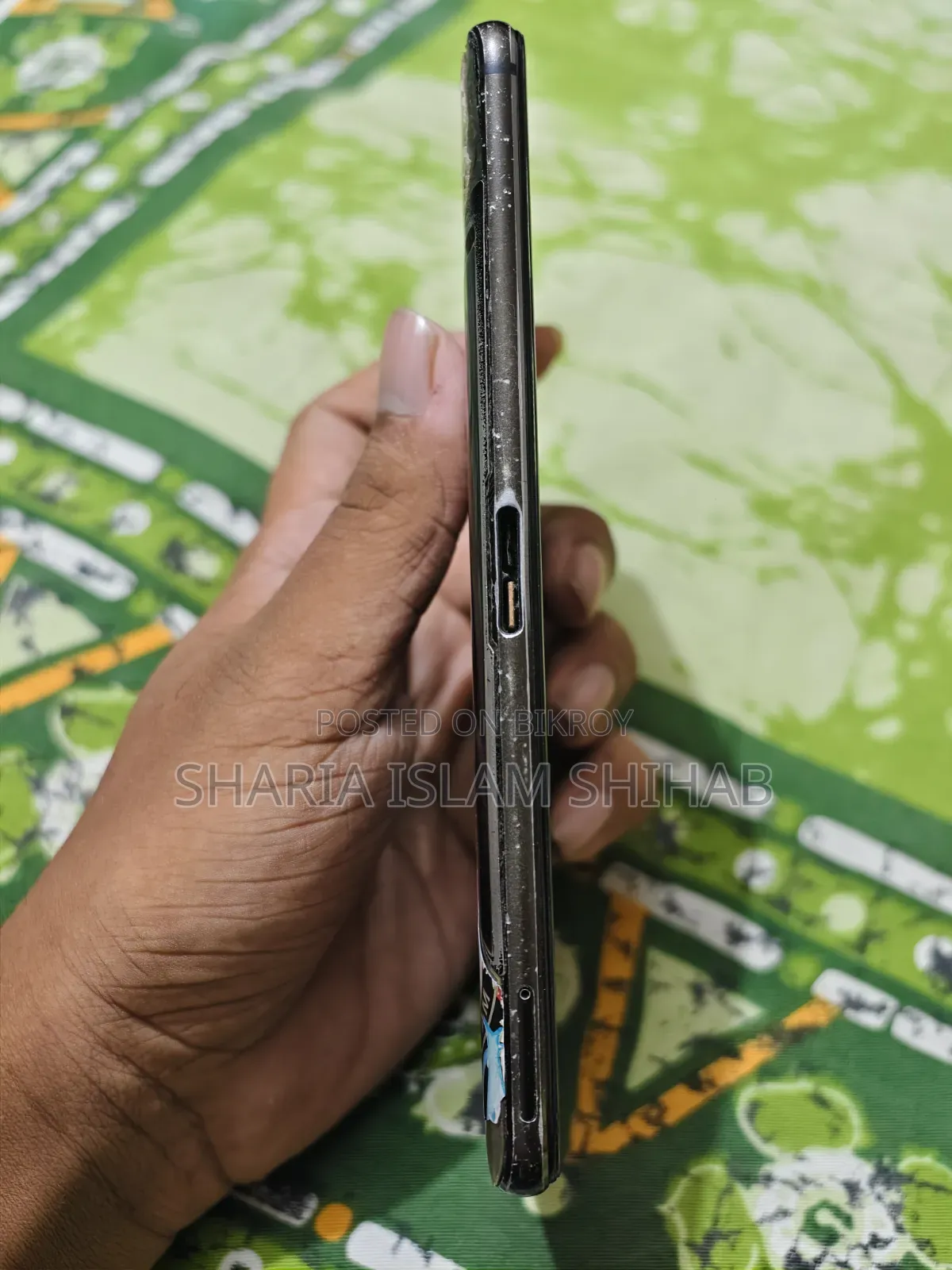 আসাস আরওজি ফোন ২ ২৫৬ জিবি ব্ল্যাক
