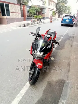 সুজুকি জিক্সার এসএফ ২০২২ রেড