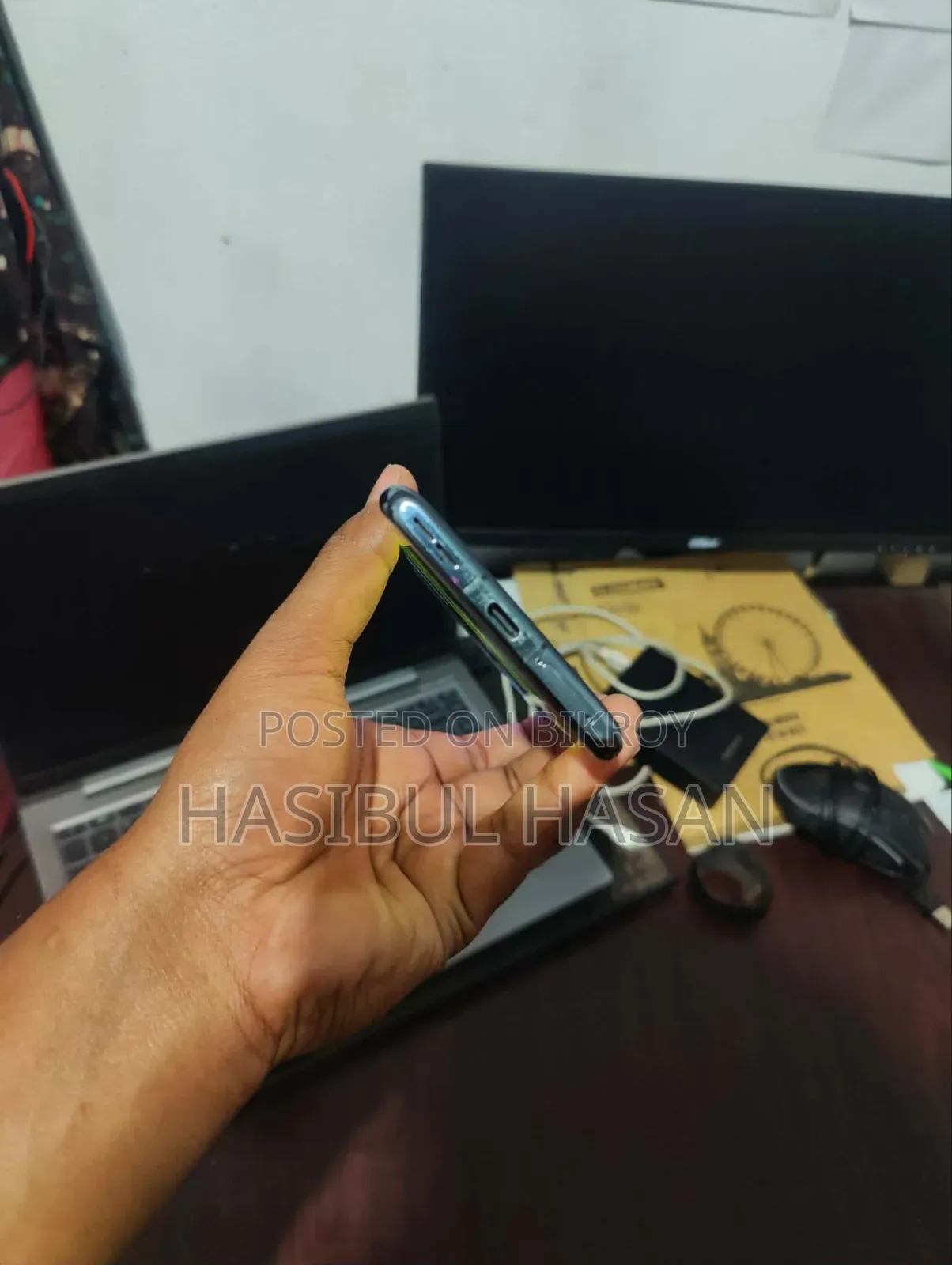 ওয়ানপ্লাস ১১ ২৫৬ জিবি ব্ল্যাক