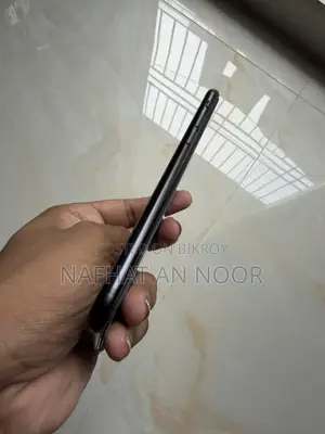 অ্যাপল আইফোন এসই (২০২০) ১২৮ জিবি ব্ল্যাক