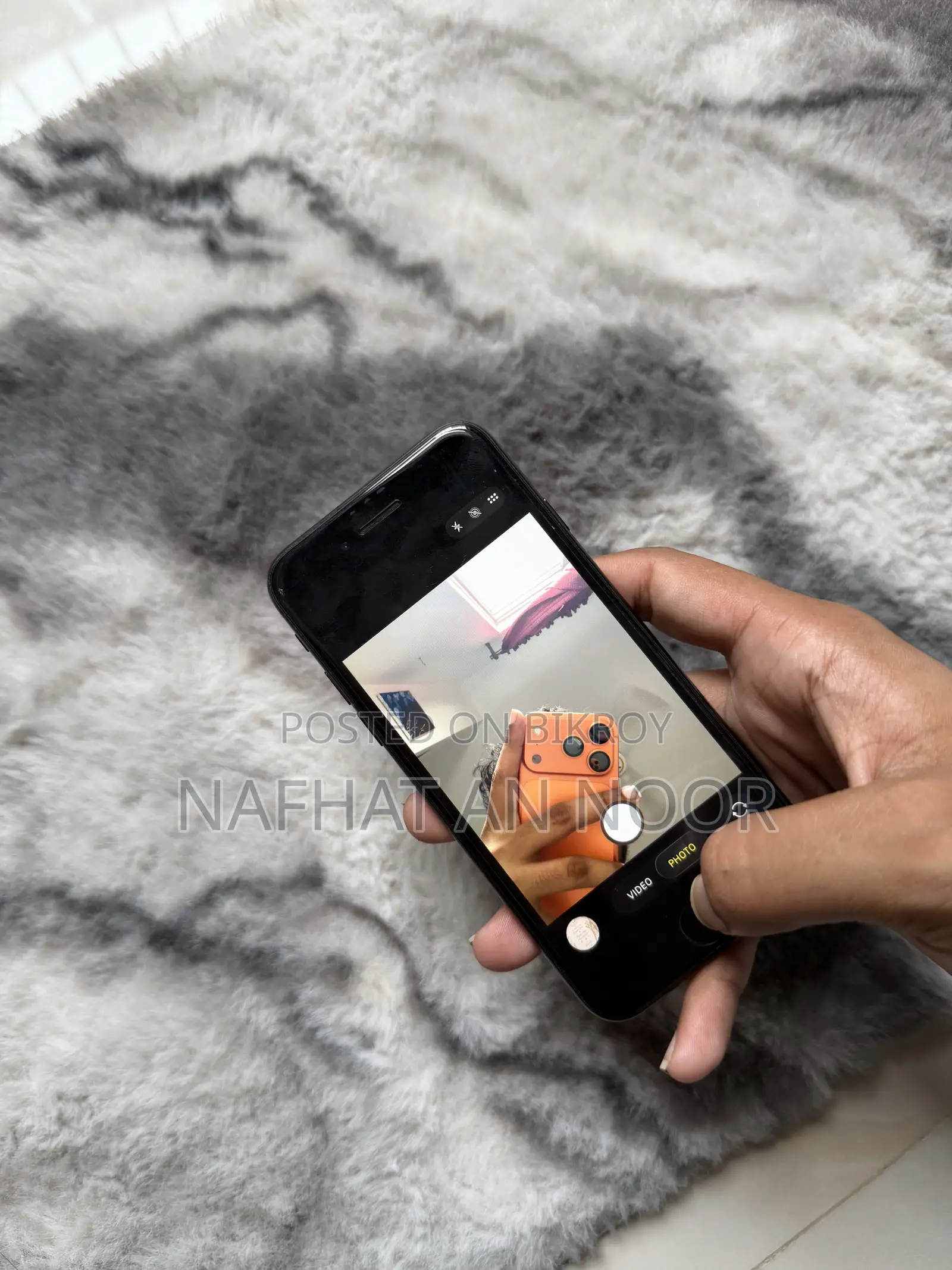 অ্যাপল আইফোন এসই (২০২০) ১২৮ জিবি ব্ল্যাক