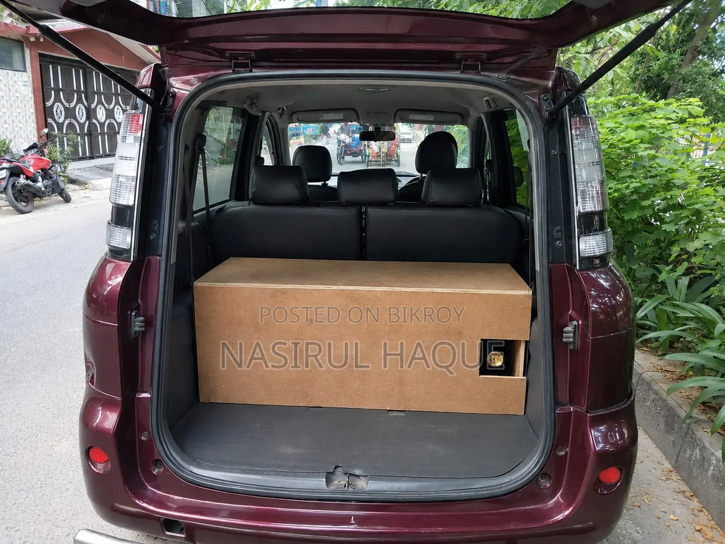 Toyota Sienta 1.5 Front-Wheel Drive 2012 Maroon
