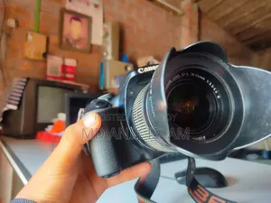 Canon EOS 600D DSLR Camera For Sale