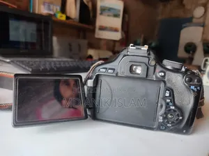 Canon EOS 600D DSLR Camera For Sale
