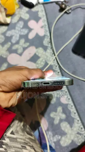 অ্যাপল আইফোন ১২ প্রো ১২৮ জিবি সাদা