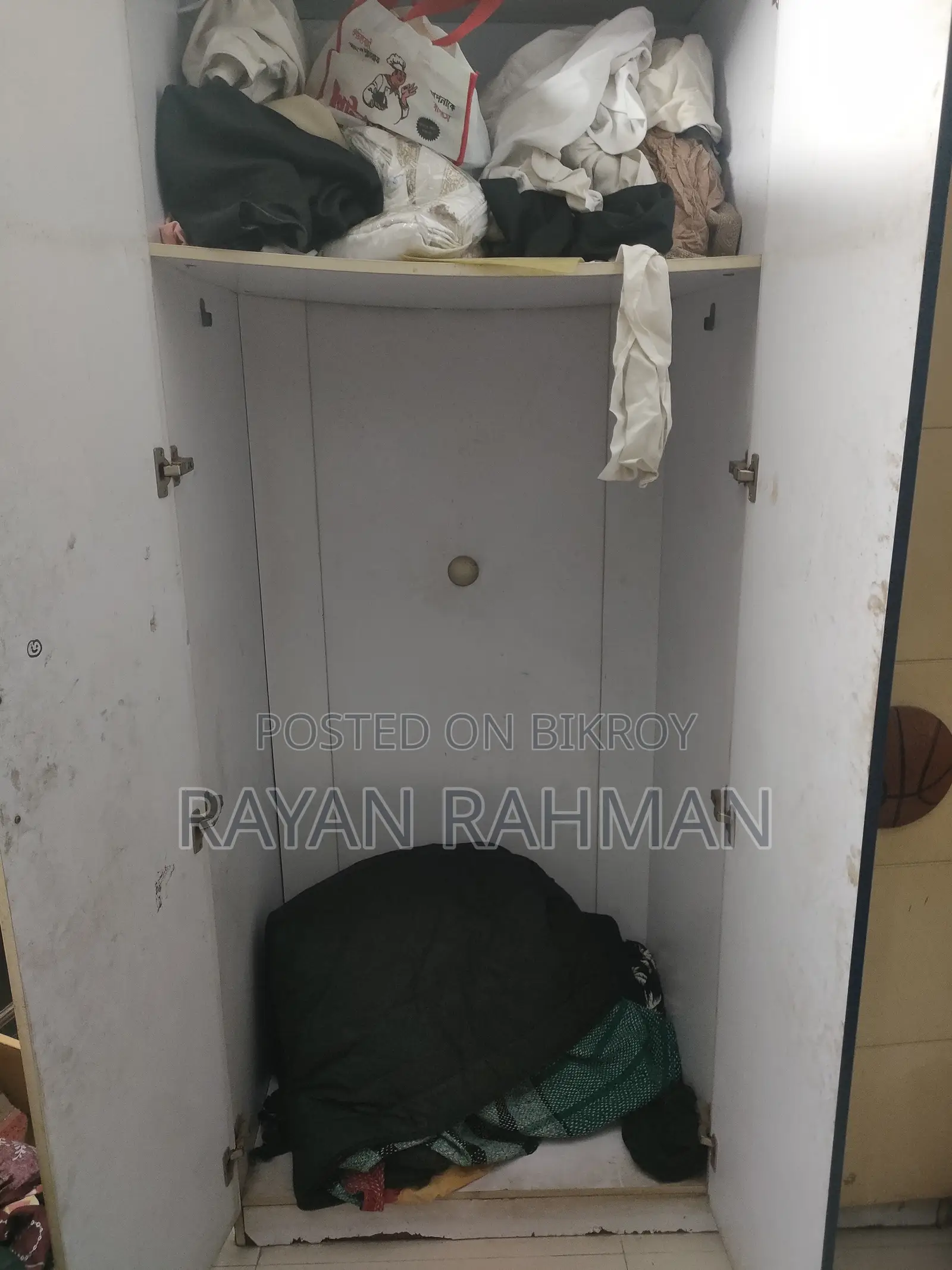 3 Set Almirah and Study Table With 3 Drawer Table