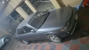 টয়োটা করোনা ১৯৯২ গ্রে