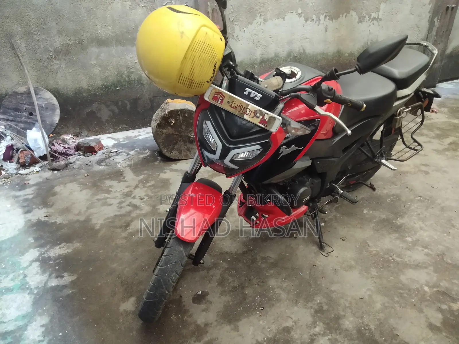 TVS Raider 125 2024 Red