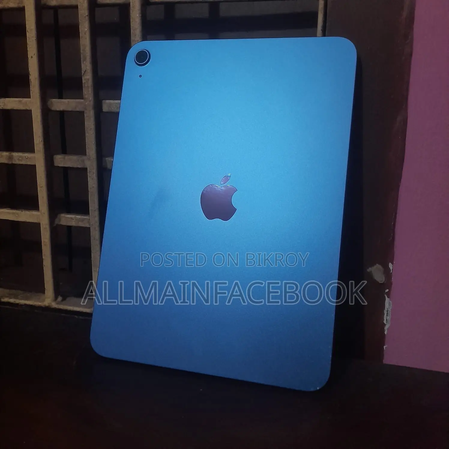 Apple iPad (2025) 128 GB Blue