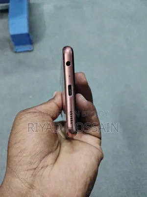 স্যামসাং গ্যালাক্সি এফ২৩ ১২৮ জিবি রোজ গোল্ড