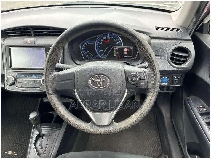 Toyota Axio 2021 White