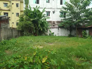 আবাসিক জমি বিক্রি (রাস্তা ৬.৫ ফুট)