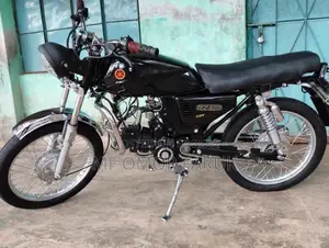 মোটরসাইকেল ২০০২ কালো