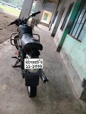 মোটরসাইকেল ২০০২ কালো