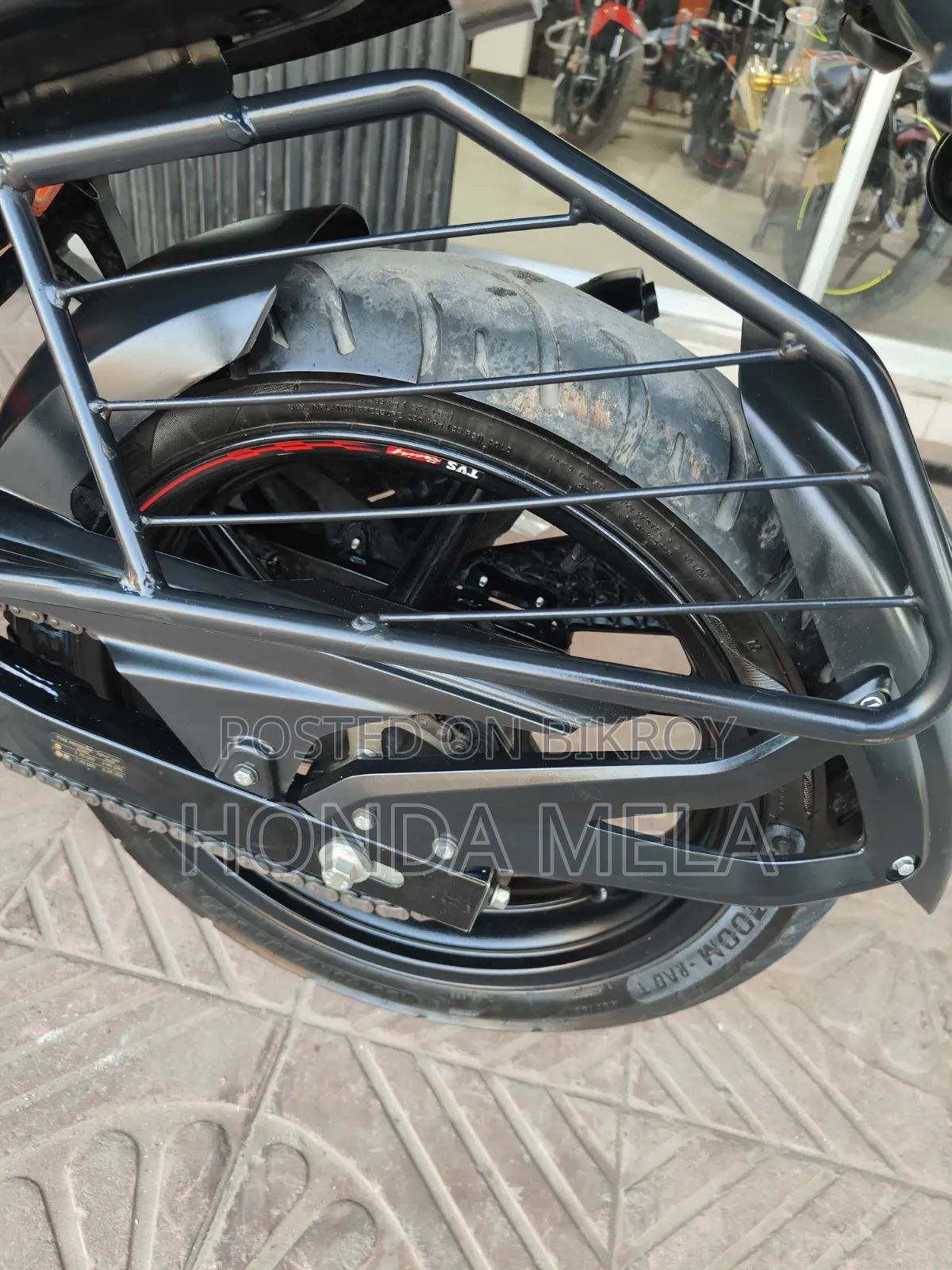 TVS Apache RTR 160 4V 2024 Black