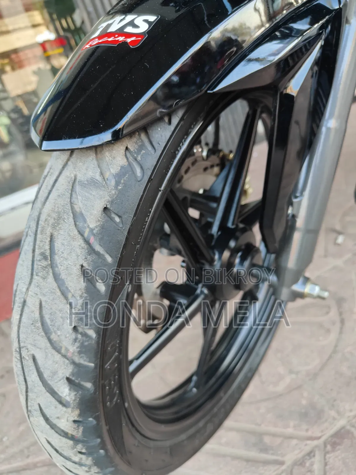 TVS Apache RTR 160 4V 2024 Black
