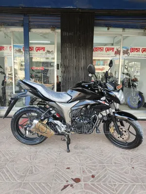 Suzuki Gixxer 2024 Black