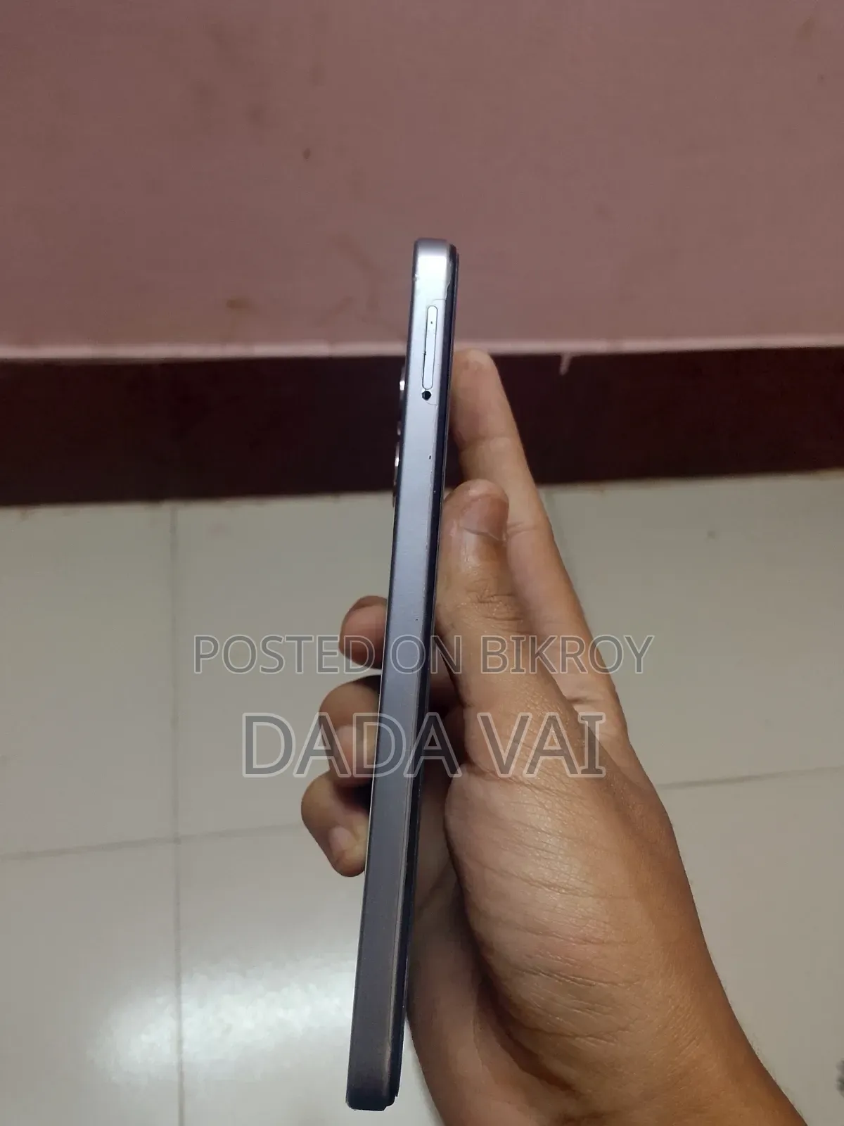 Tecno Spark Go 2 64 GB Silver