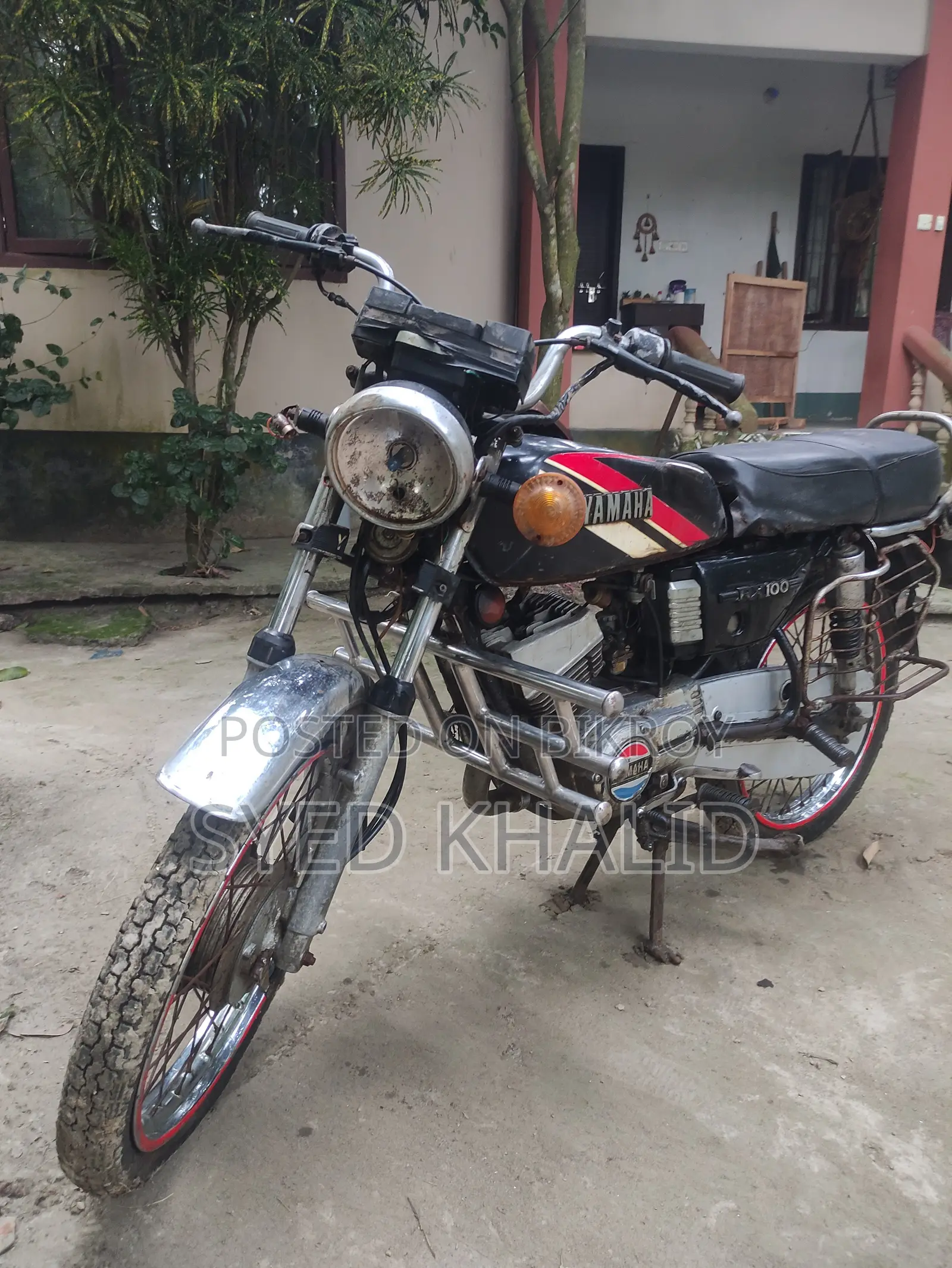 Yamaha 1997 Black