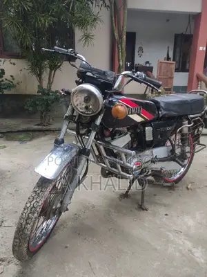 Yamaha 1997 Black