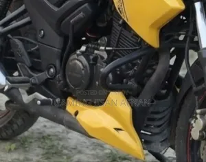 TVS Apache RTR 160 2V 2012 Yellow