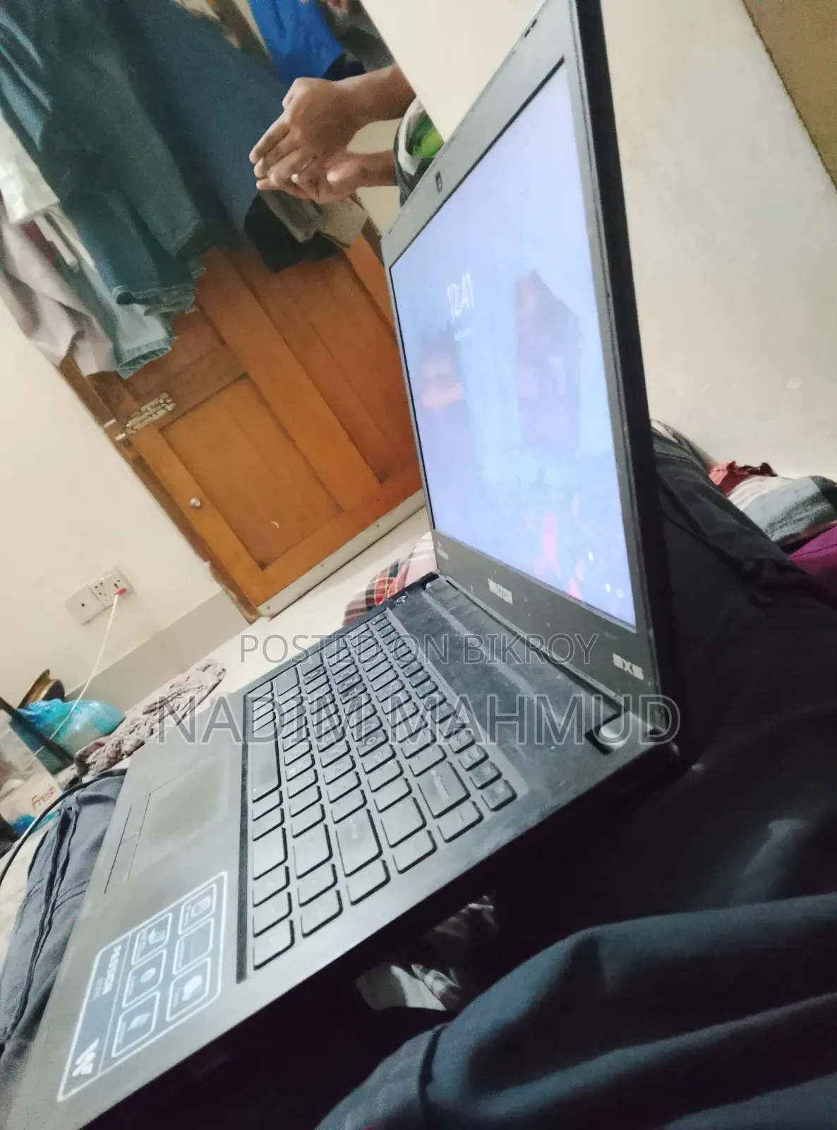 Laptop 8GB Intel Core i5 SSD 128GB