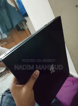 Laptop 8GB Intel Core i5 SSD 128GB