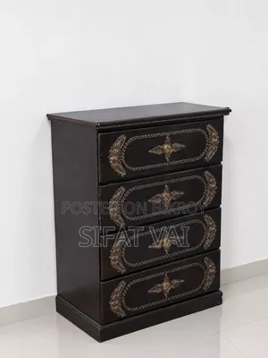বিক্রির জন্য ওয়ার্ডরোব