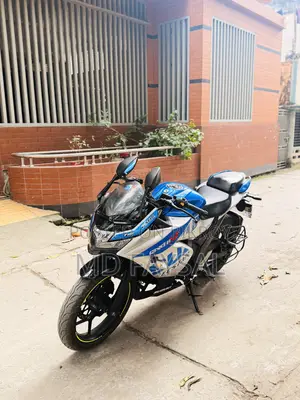 Suzuki Gixxer SF 2024