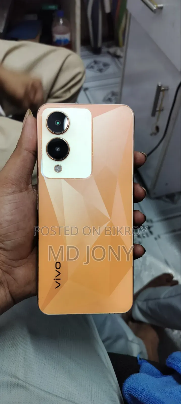 ভিভো ওয়াই ১৭এস ১২৮ জিবি রোজ গোল্ড