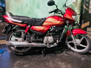 Hero Eco Deluxe 2022 Green
