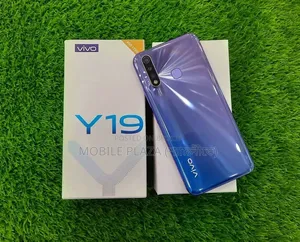 New Vivo Y19 128 GB White