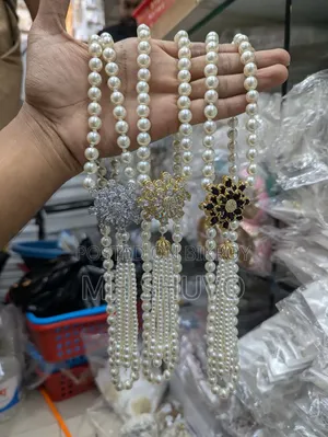 কুন্দনের ডায়মন্ড কাট মালা সেট